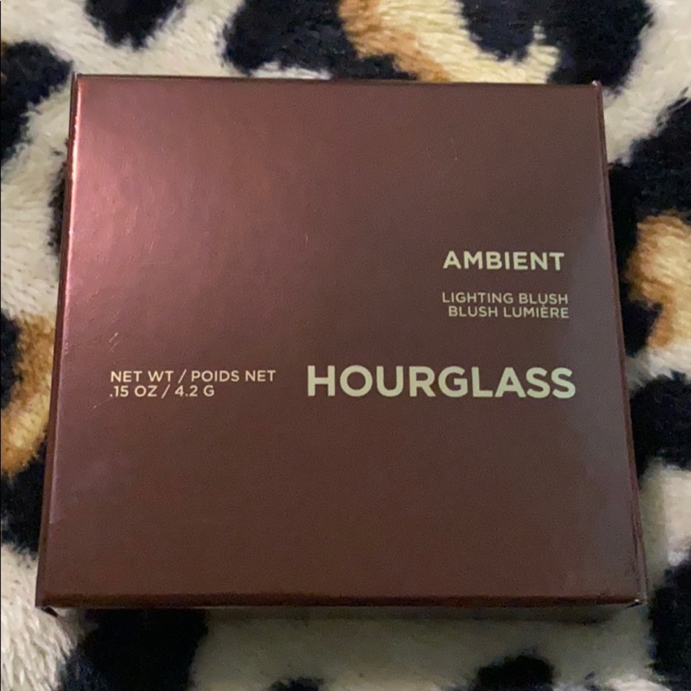 Hourglass Blush